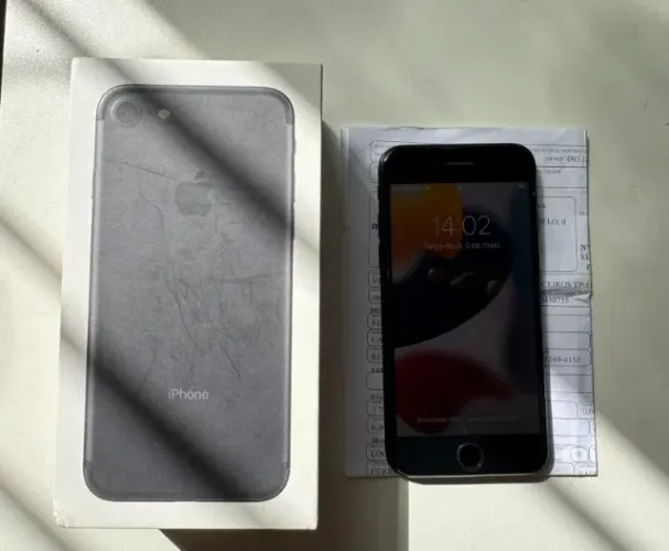 (PARA VENDER RÁPIDO) iPhone 7 32 GB Preto