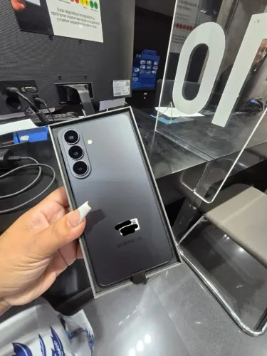 S26+ 512gb