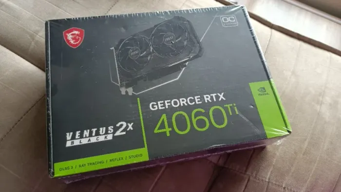 Placa de Vídeo GeForce RTX 4060 TI 8GB MSI Ventus 2X Black LACRADO