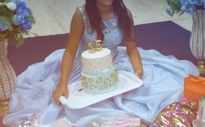 Vestido 15 anos azul