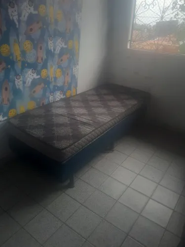 Cama solteiro