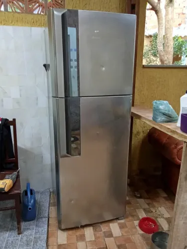 geladeira eletrolux  DF 56S