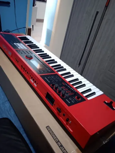 Teclado sintetizador Roland XPS 30 