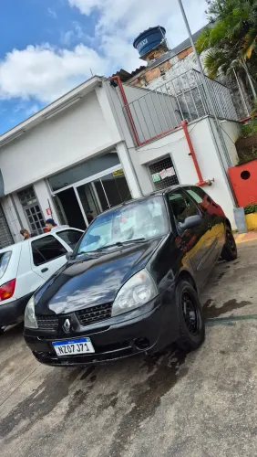 Renault Clio Hi-flex 1.0 16V 3P 2012