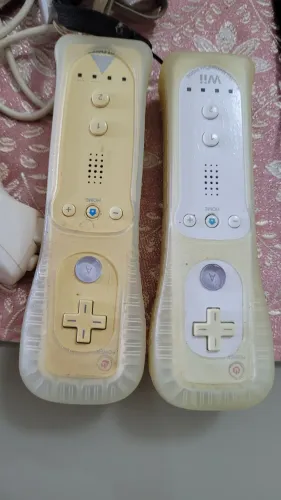 Vendo Nitendo Wii 200,00 reais