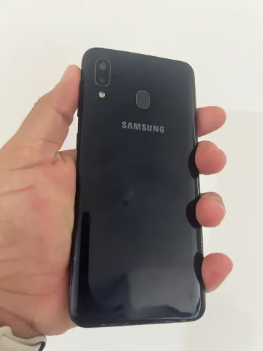 Samsung A30