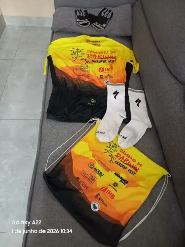 Kit blusa luva de ciclistas mtb