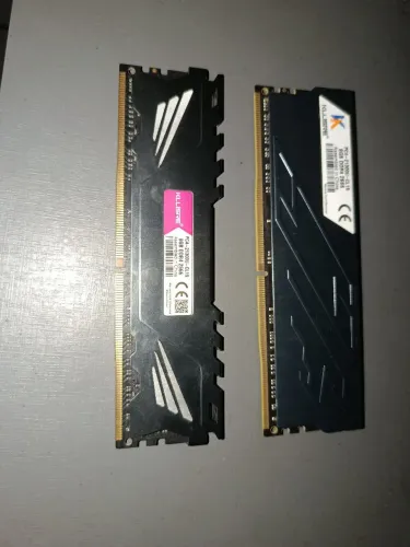 Memória ram ddr4 16gb kllisre CL 19 2666 Mhz