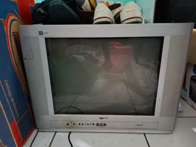 TV CCE 20 polegadas 2185