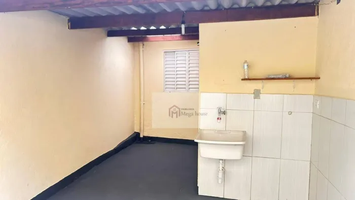 Casa com 1 dormitório para alugar por R$ 1.900,00/mês - Vila Dom Pedro I - São Paulo/SP