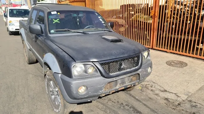 Peças para mitsubishi l200, motor, cambio, lataria