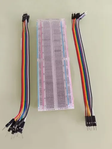 Protoboard + Jumpers
