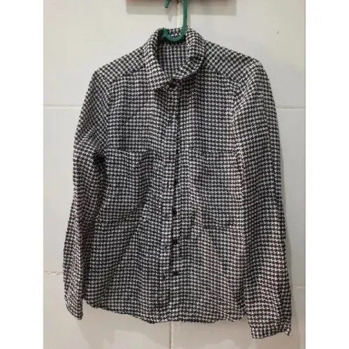 blusa social tecido levinho (imita um cetim)