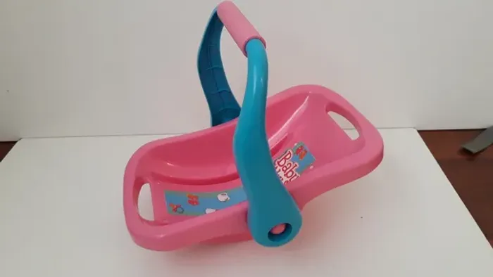 Bebê Conforto de Bonecas Baby Alavi 
