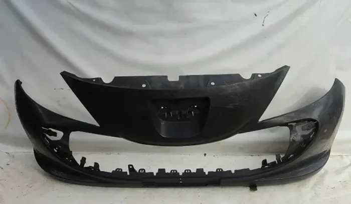 Parachoque dianteiro Peugeot 207 2008 a 2013 com detalhe