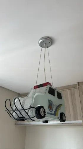 Lustre Pendente Carro de Polícia - Iluminação Infantil Com 2 lâmpadas ler