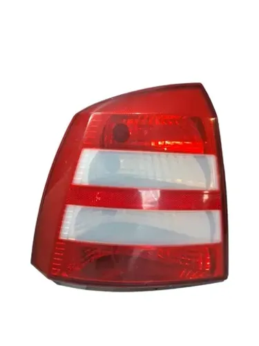 Lanterna traseira l.e Astra Hatch 2003/12