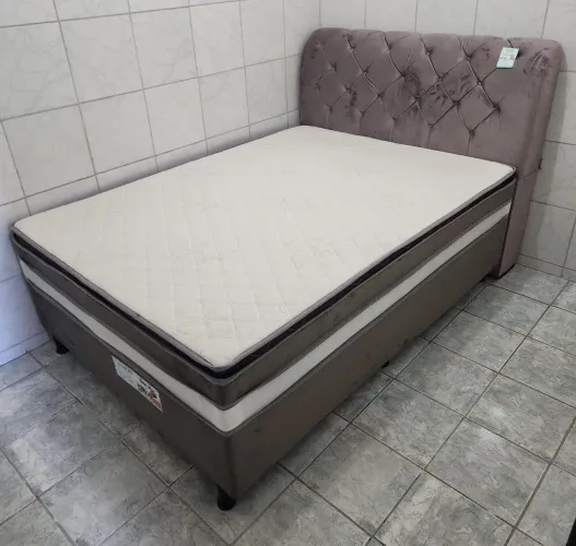 Cama box casal