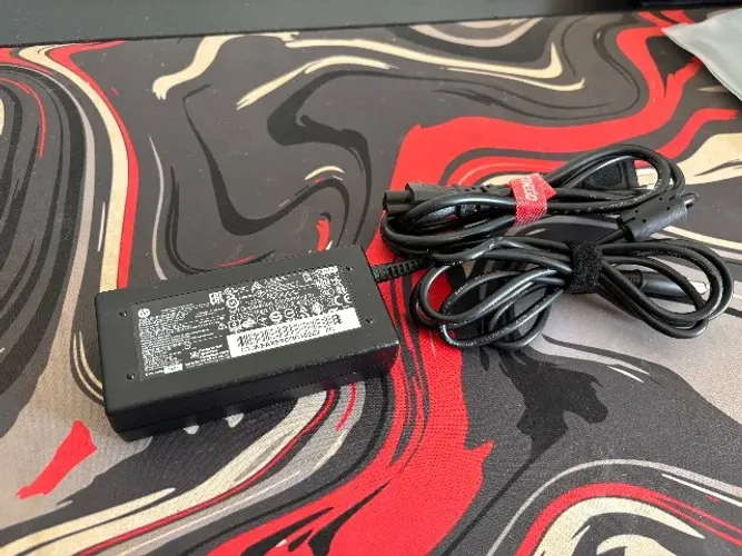 Carregador HP 65W 19.5V e 3.33A Modelo TPC-CA58