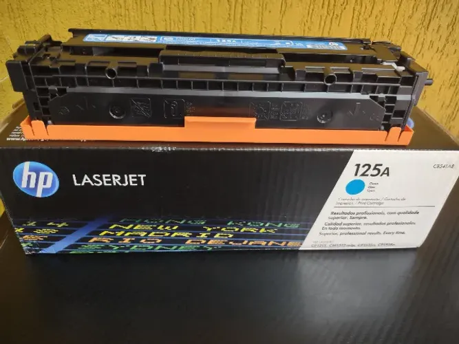 Cartucho de toner original cheio HP 125A Cyan CB541AB
