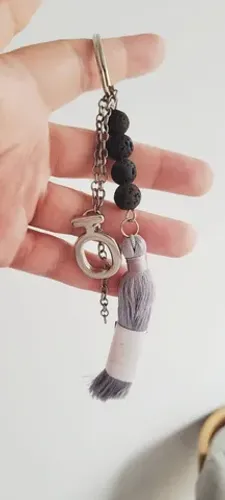  Chaveiro de Pedras Lava com Tassel doTerra.