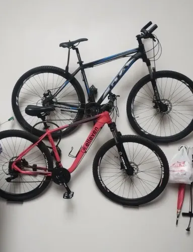Vendo duas bikes..