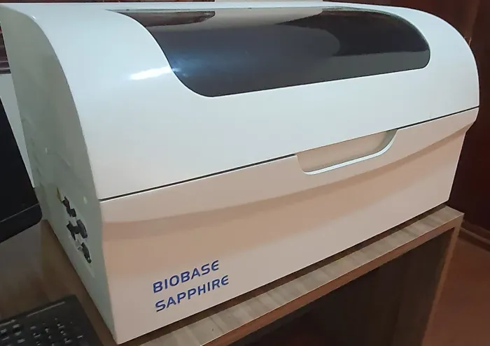 Biobase Sapphire - Equipamento Laboratorial Analisador Bioquímico Automático