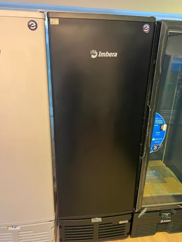 Freezer vertical 560 litros Tripla função com 3 anos de garantia total black