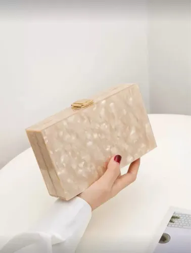 Bolsa Mármore clutch