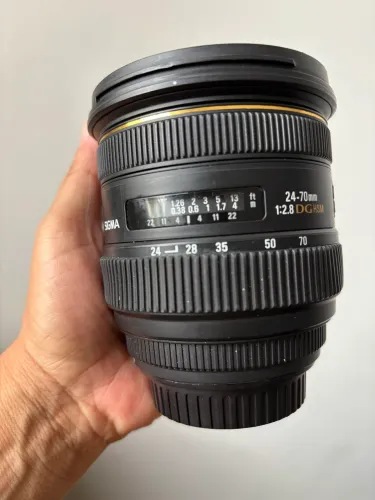 Lente Sigma 24-70mm f/2.8 DG OS HSM Art para Canon - Excelente estado! 