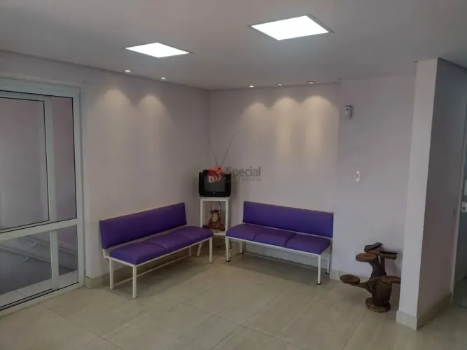 Sala comercial na Avenida Sapopemba.