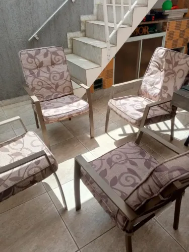 Conjunto de cadeiras para varanda/jardim