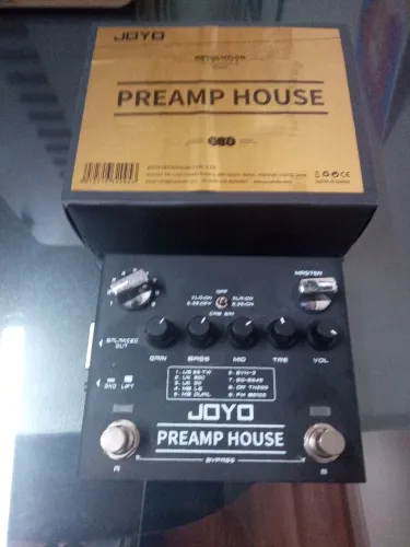 Pedal de Pré-Amplificador JOYO Preamp House e Simulador de gabinete  Mooer Radar 