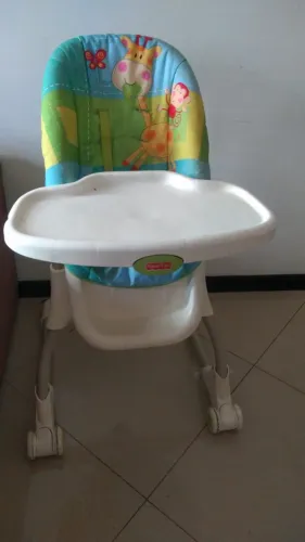 Cadeira de alimentação 