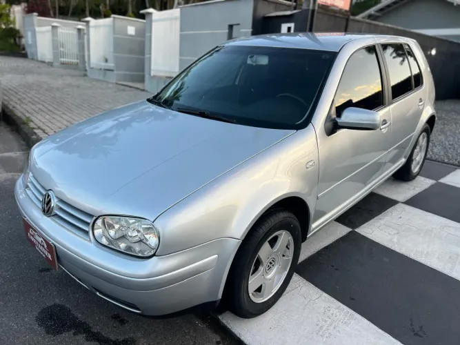 Volkswagen Golf 2.0 2002