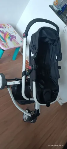 Carrinho de bebê em ótimo estado 