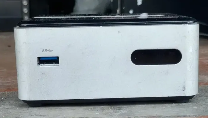Computador Mini Pc ultratop NUC 8Gb Ssd240Gb 