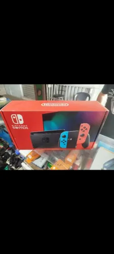 Nintendo switch v2 otimo cartão 128gb e ótimo estado completo caixa. ac trocas...