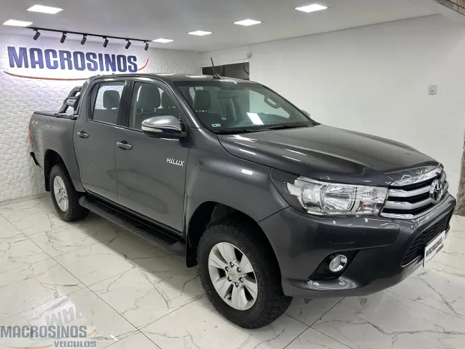 Toyota Hilux CD SRV 4X4 2.8 TDI Diesel Aut. 2017