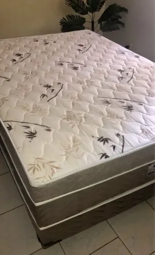 VENDO CAMA BOX ! casal d33 NOVA ! macia e confortável!