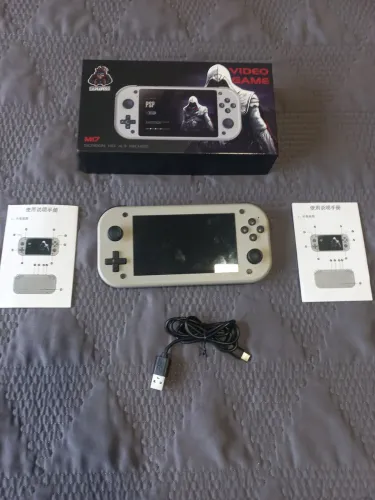 Console Portátil M17 - Tela 4.3" - Diversão Garantida!