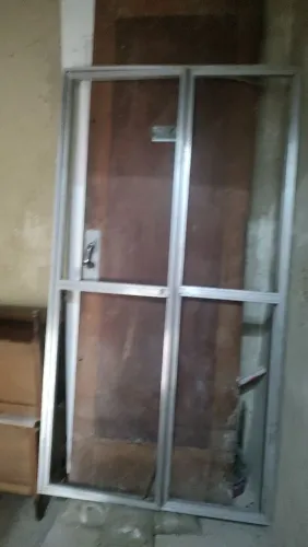 Box de alumínio 