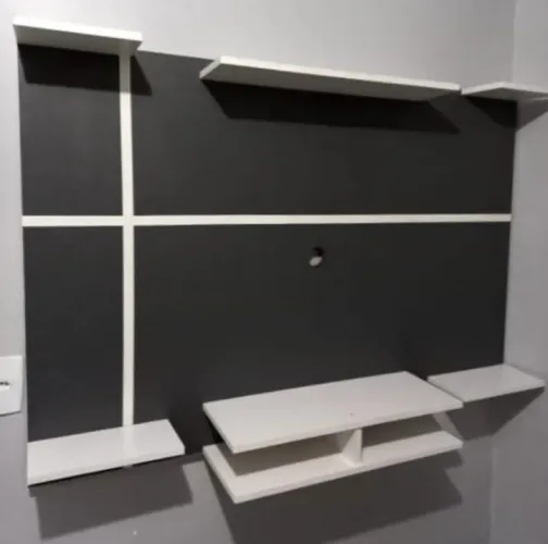 Painel com detalhes p/tv até 50 polegadas***