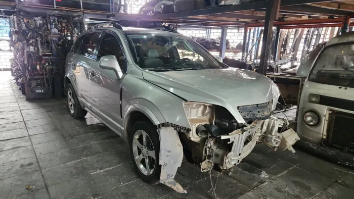 SUCATA CAPTIVA 3.6 V6 2008 E MERCEDES B200 2013