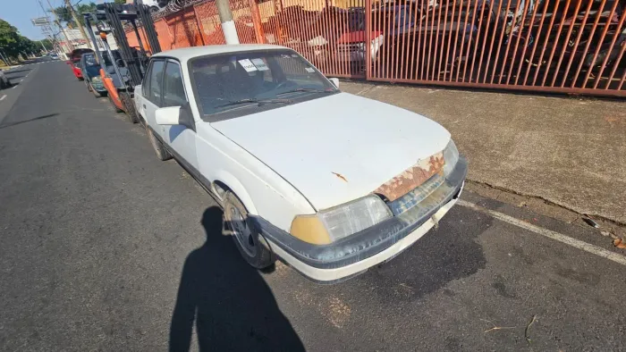 Peças e Acessórios - Chevrolet Monza
