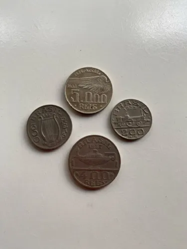 Moedas Antigas do Brasil