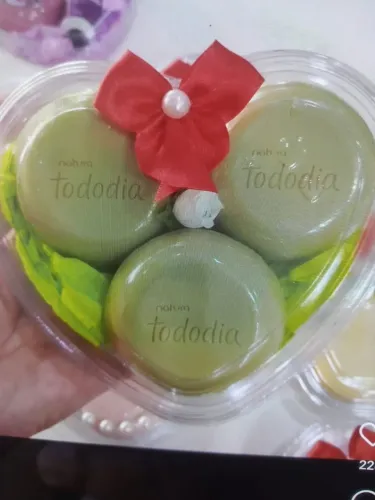 "Tudo o q seu amor merece em uma única caixa "