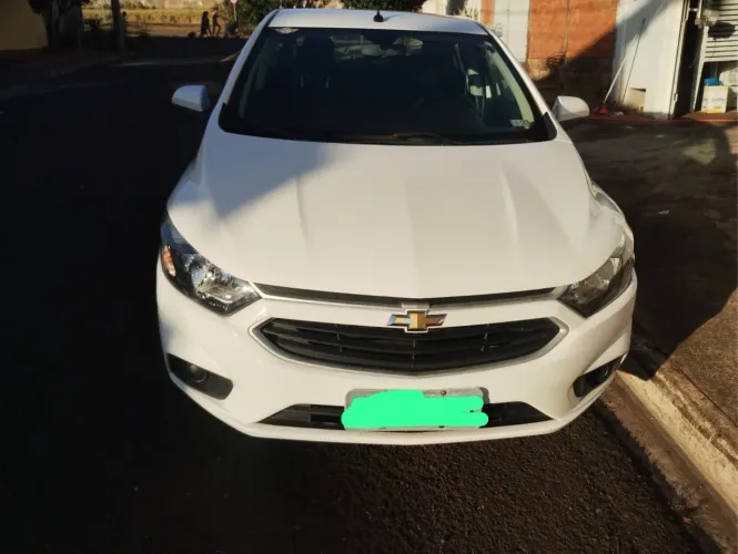 Chevrolet Onix Hatch LT 1.0 8V Flex Mec. 4P 2018