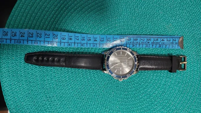 RELÓGIO MONDAINE USADO SÓ VENDA NÃO TROCO POR NADA