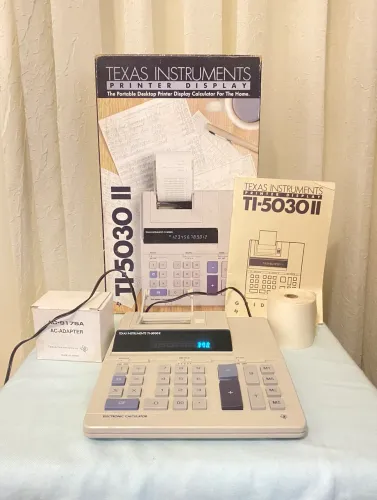 Calculadora ano 1984 Texas Instruments TI-5030 II